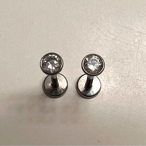 Ear/Body Jewelry Stud Set - Titanium